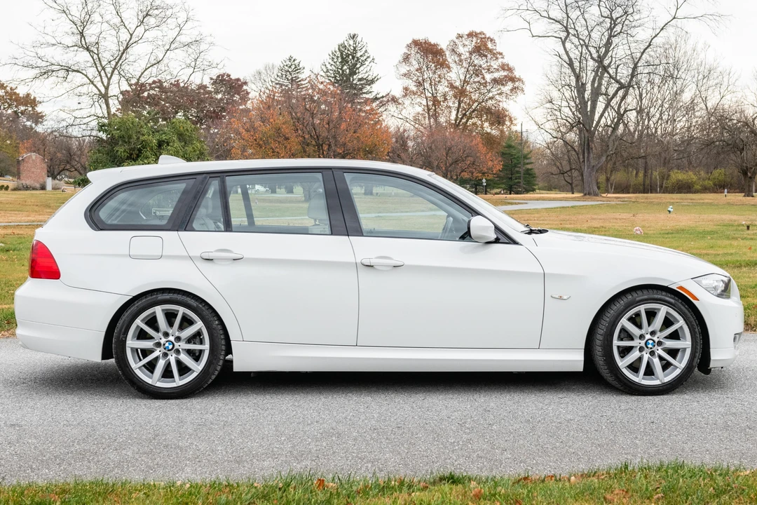 2011 BMW E91 3 Series Touring - Image 17 of 31