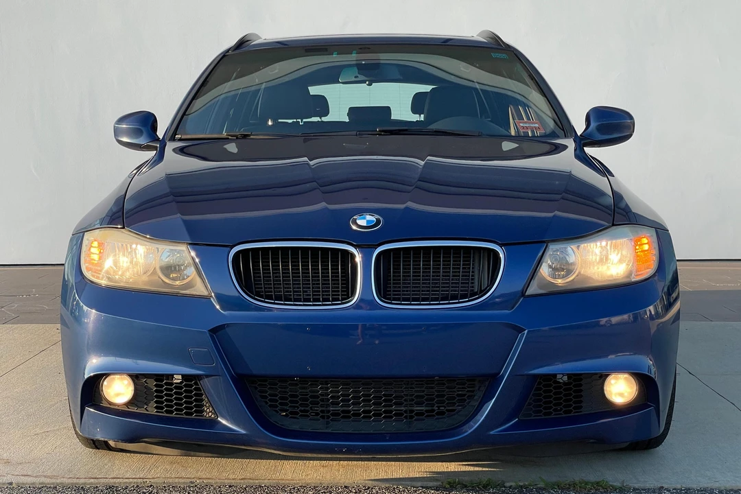 2011 BMW E91 3 Series Touring - Image 2 of 31