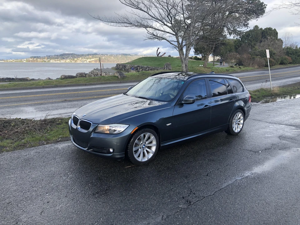 2011 BMW E91 3 Series Touring - Image 9 of 31