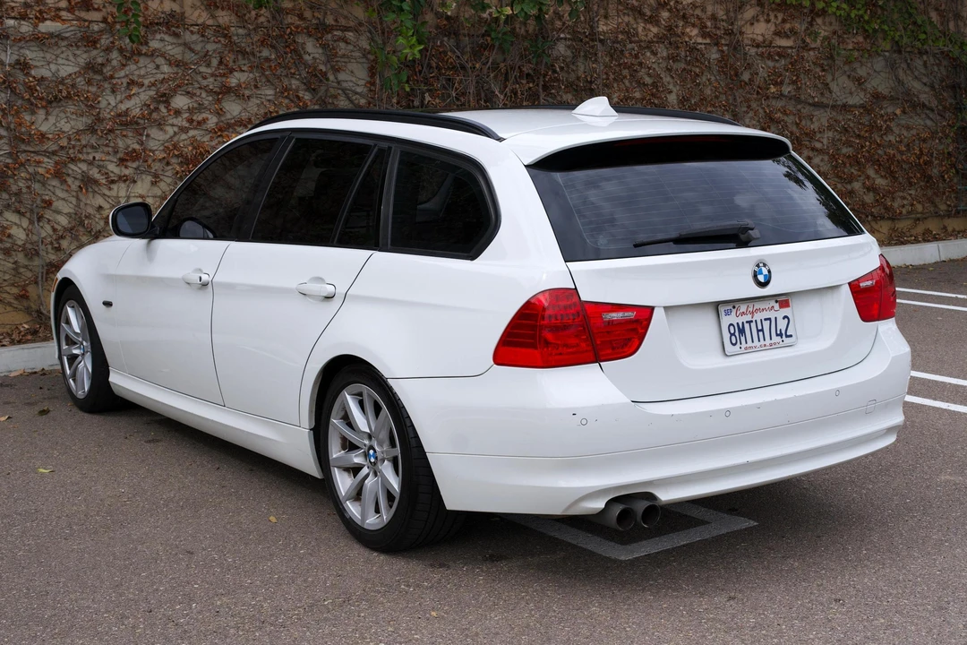 2011 BMW E91 3 Series Touring - Image 4 of 31