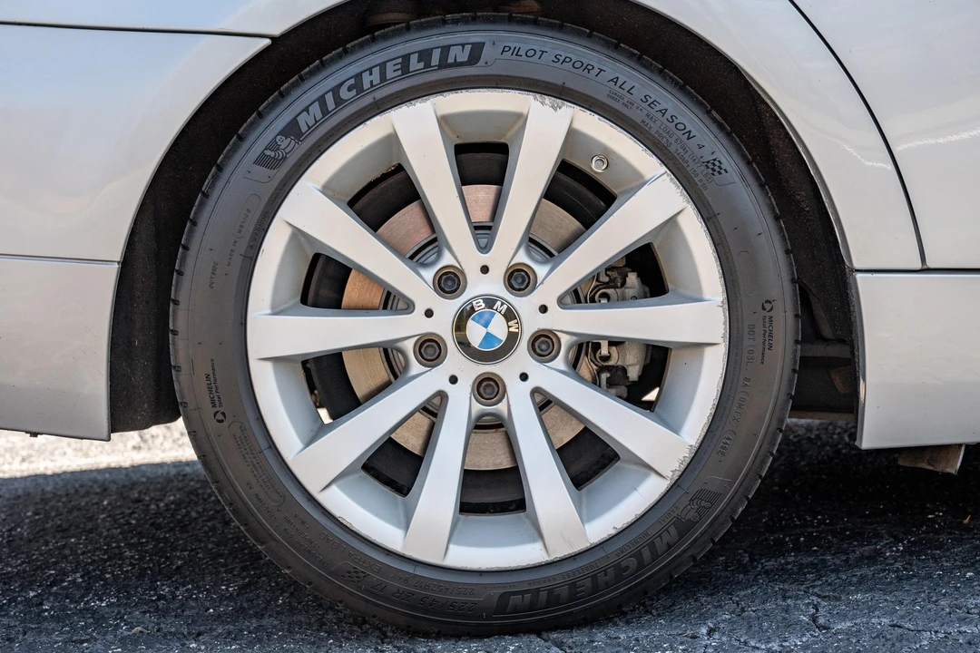2011 BMW E91 3 Series Touring - Image 26 of 31