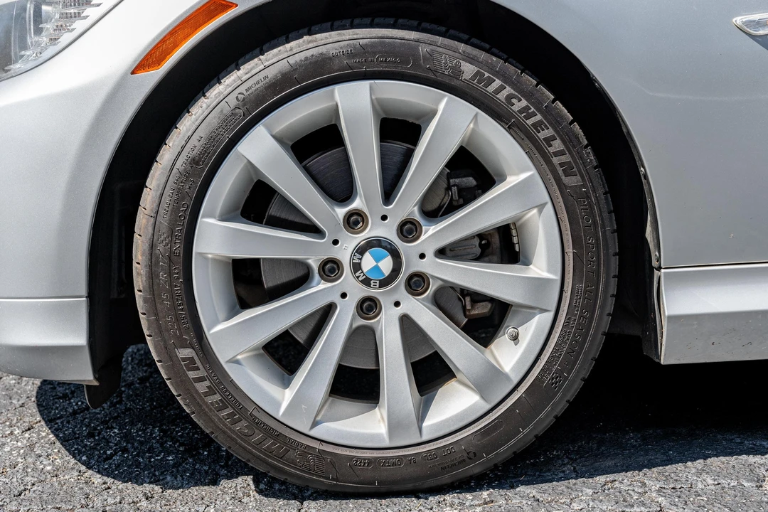 2011 BMW E91 3 Series Touring - Image 24 of 31