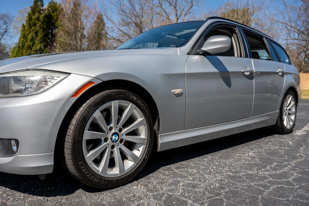 2011 BMW E91 3 Series Touring - Image 11 of 31