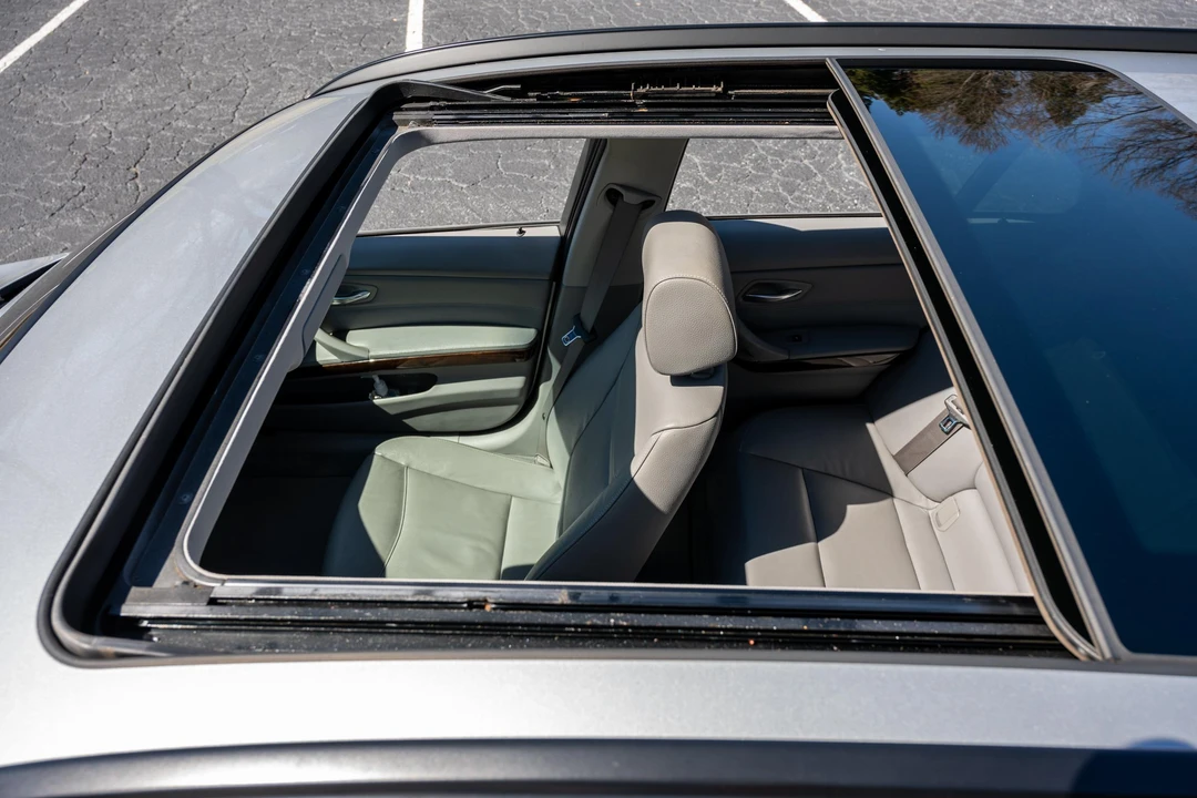 2011 BMW E91 3 Series Touring - Image 20 of 31