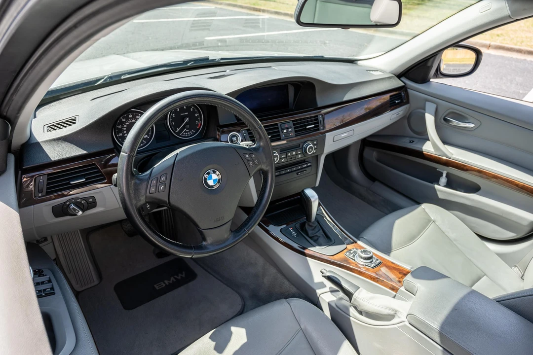 2011 BMW E91 3 Series Touring - Image 28 of 31