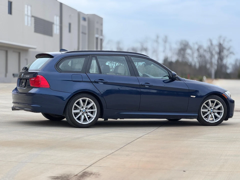 2011 BMW E91 3 Series Touring - Image 13 of 31