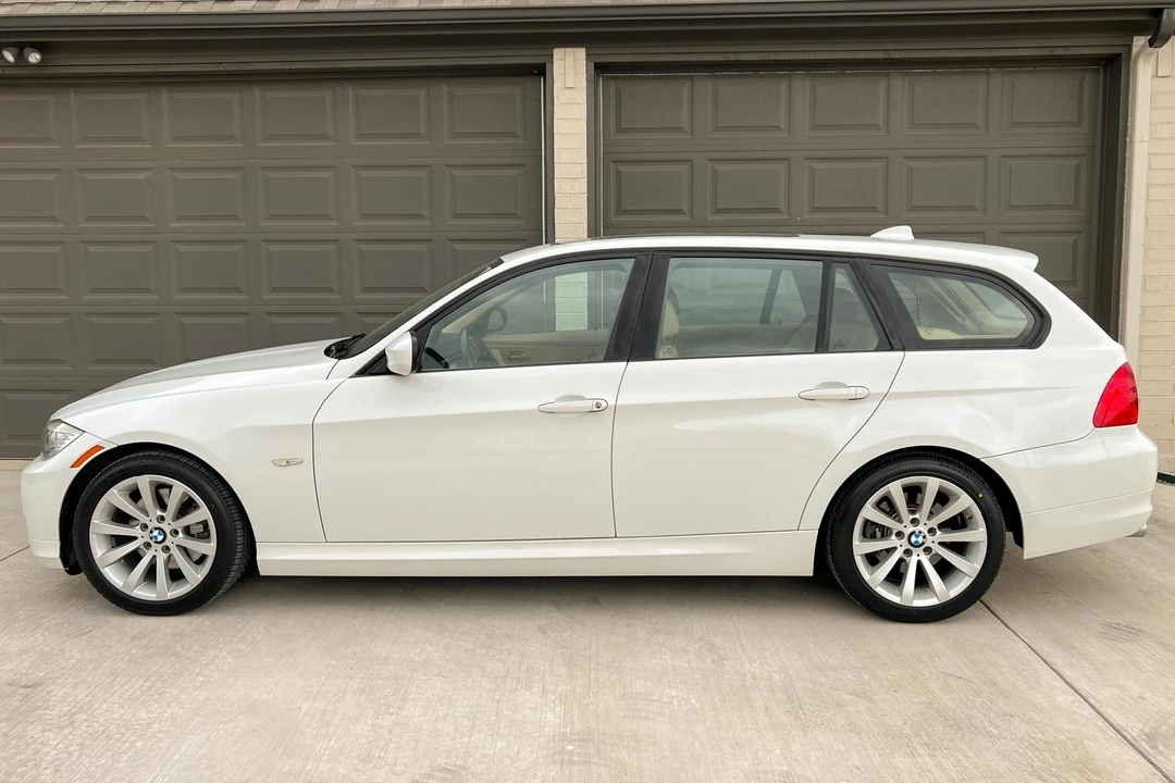 2011 BMW E91 3 Series Touring - Image 7 of 31