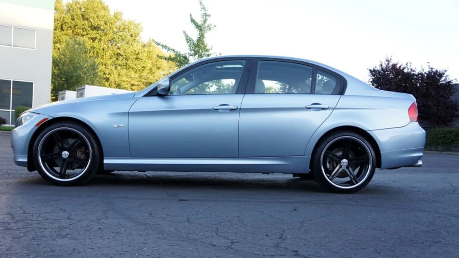 2011 BMW E90 3 Series Sedan - Image 2 of 12