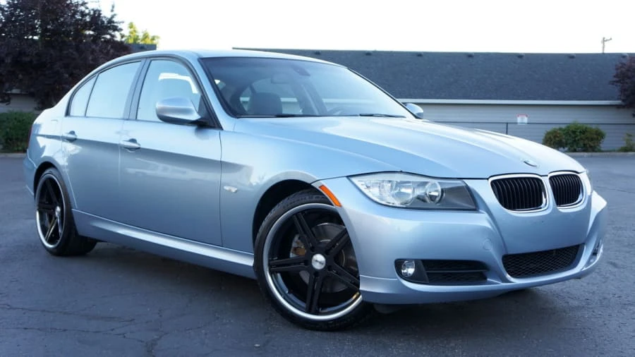 2011 BMW E90 3 Series Sedan - Image 12 of 12