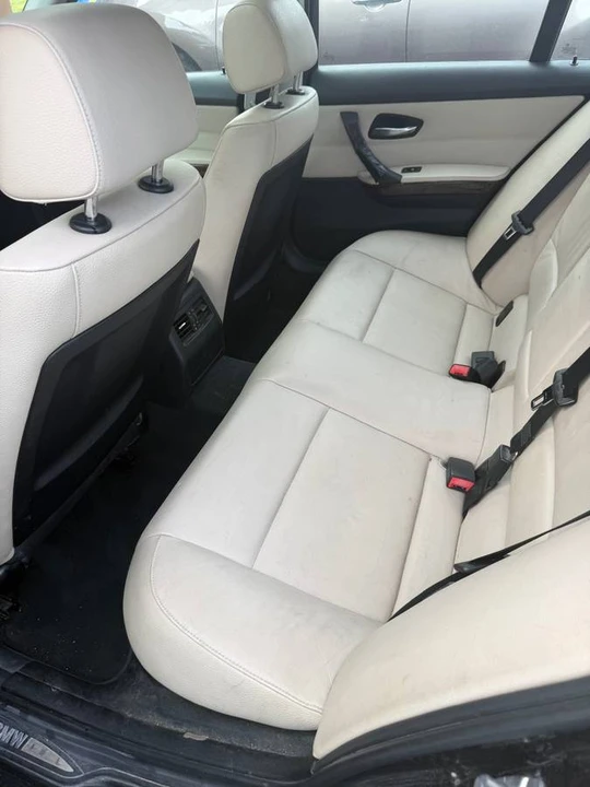 2011 BMW E90 3 Series Sedan - Image 2 of 6