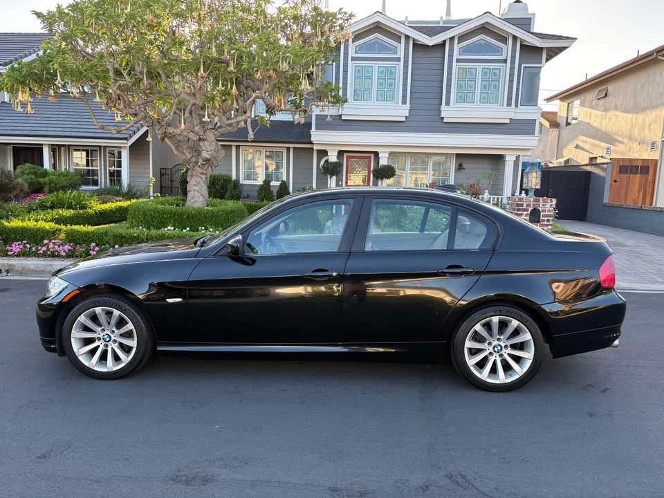 2011 BMW E90 3 Series Sedan - Image 2 of 13