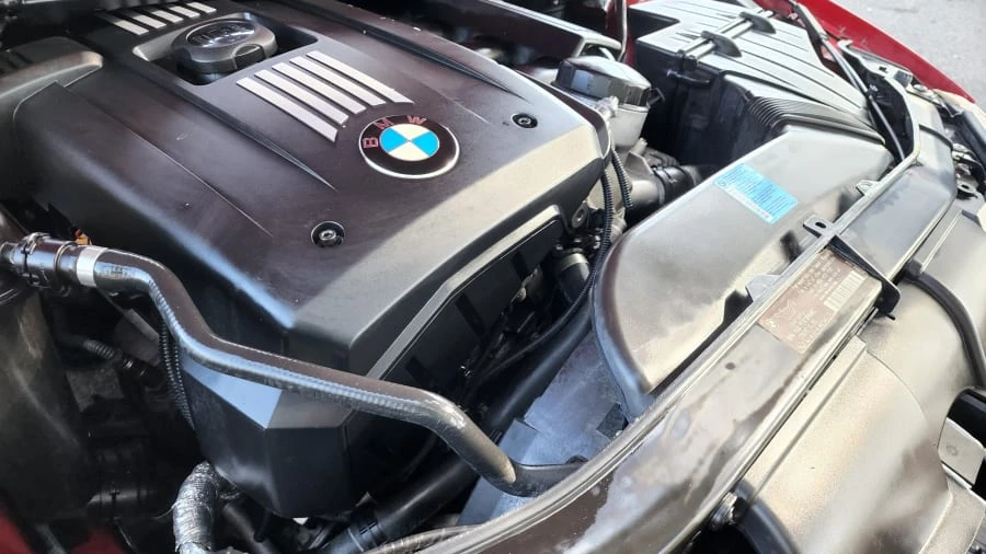 2011 BMW E90 3 Series Sedan - Image 8 of 11