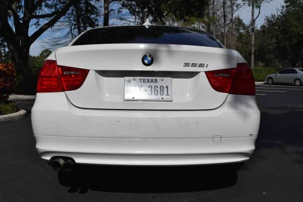 2011 BMW E90 3 Series Sedan - Image 5 of 19