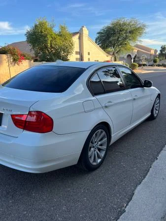 2011 BMW E90 3 Series Sedan - Image 3 of 7
