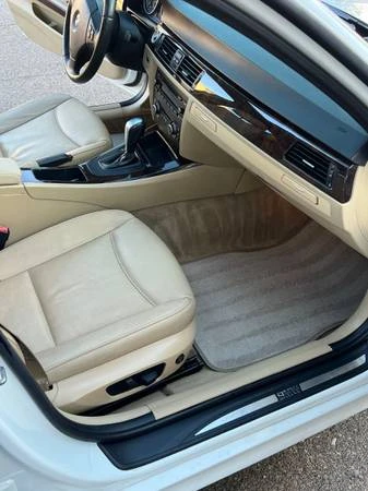 2011 BMW E90 3 Series Sedan - Image 7 of 7