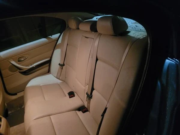 2011 BMW E90 3 Series Sedan - Image 14 of 18