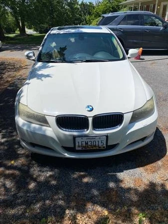 2011 BMW E90 3 Series Sedan - Image 5 of 7