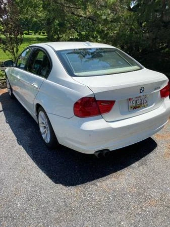 2011 BMW E90 3 Series Sedan - Image 3 of 7