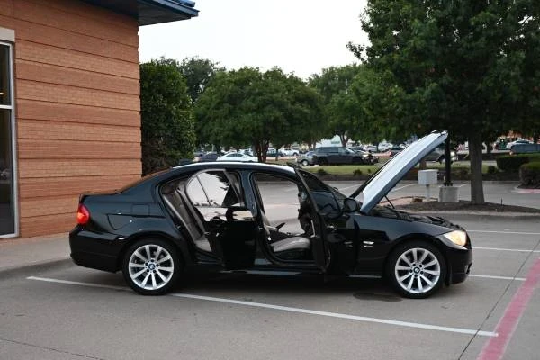 2011 BMW E90 3 Series Sedan - Image 8 of 13