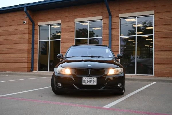 2011 BMW E90 3 Series Sedan - Image 2 of 13