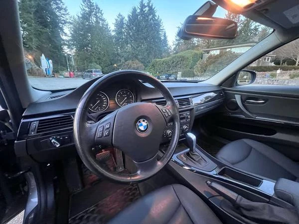 2011 BMW E90 3 Series Sedan - Image 7 of 10