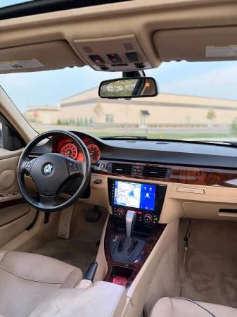 2011 BMW E90 3 Series Sedan - Image 12 of 18