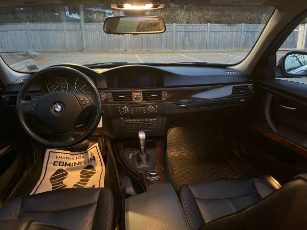 2011 BMW E90 3 Series Sedan - Image 11 of 20