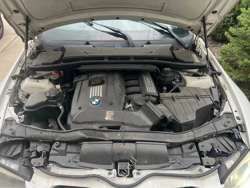 2011 BMW E93 3 Series Convertible - Image 6 of 7