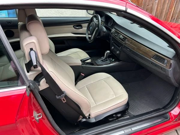 2011 BMW E93 3 Series Convertible - Image 6 of 12