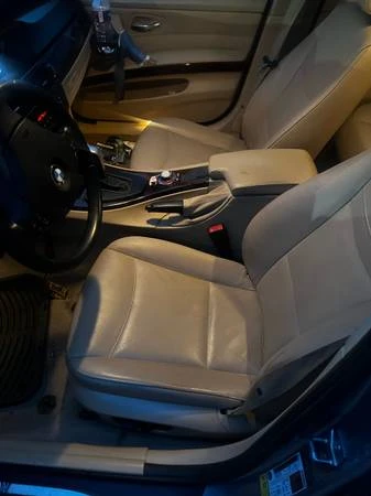 2011 BMW E90 3 Series Sedan - Image 5 of 7