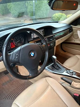 2011 BMW E90 3 Series Sedan - Image 10 of 21