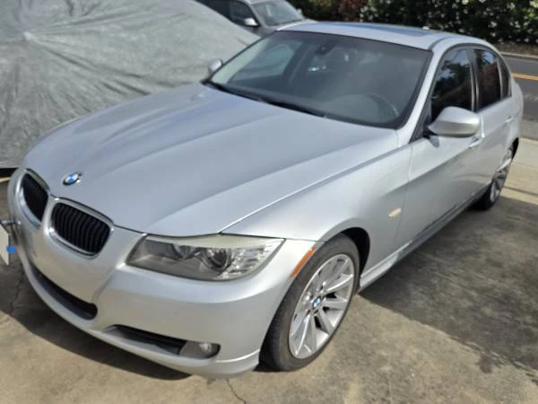2011 BMW E90 3 Series Sedan - Image 3 of 11