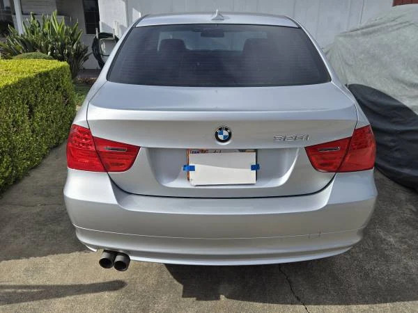 2011 BMW E90 3 Series Sedan - Image 4 of 11