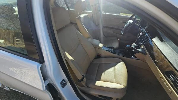 2011 BMW E90 3 Series Sedan - Image 14 of 14