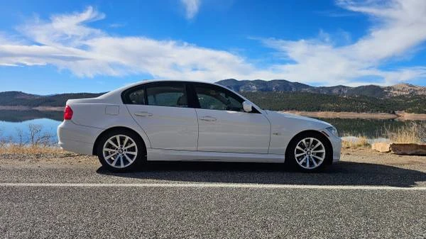 2011 BMW E90 3 Series Sedan - Image 8 of 14