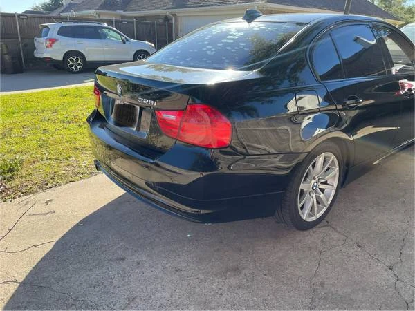 2011 BMW E90 3 Series Sedan - Image 3 of 11