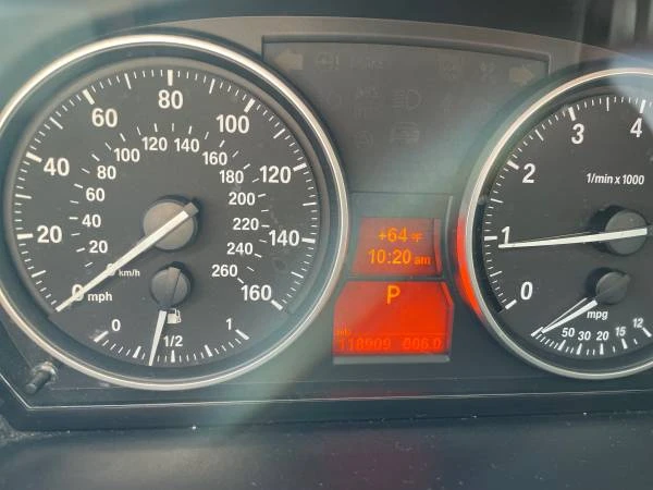 2011 BMW E90 3 Series Sedan - Image 10 of 11