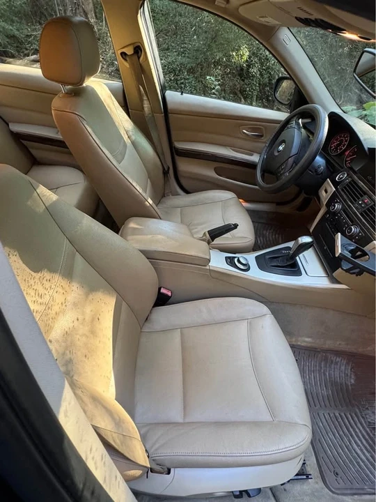 2011 BMW E90 3 Series Sedan - Image 6 of 11