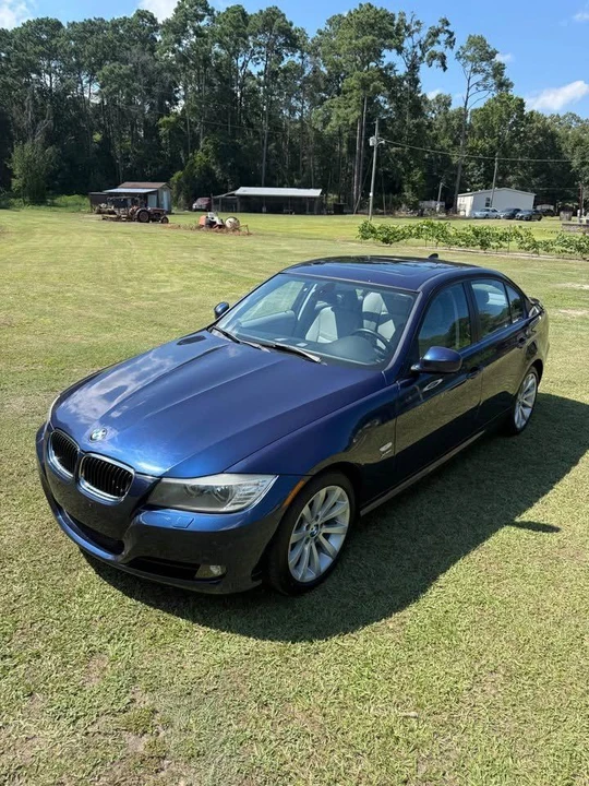 2011 BMW E90 3 Series Sedan - Image 5 of 20