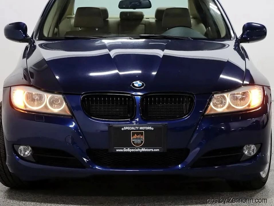 2011 BMW E90 3 Series Sedan - Image 5 of 13