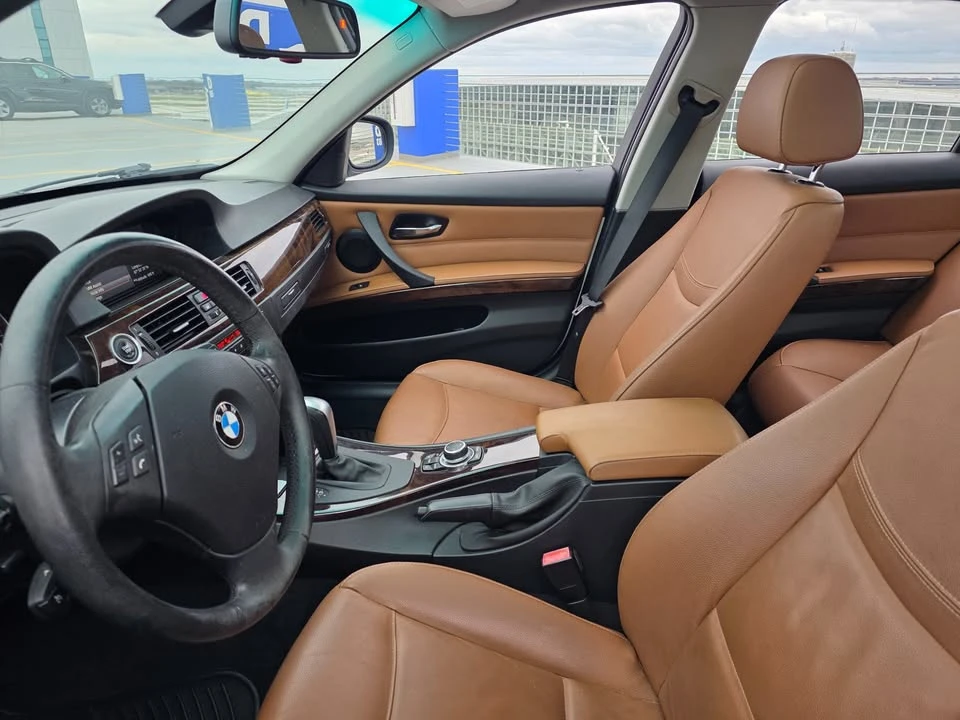 2011 BMW E90 3 Series Sedan - Image 7 of 8