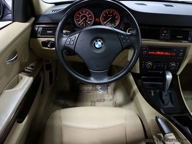 2011 BMW E90 3 Series Sedan - Image 15 of 21