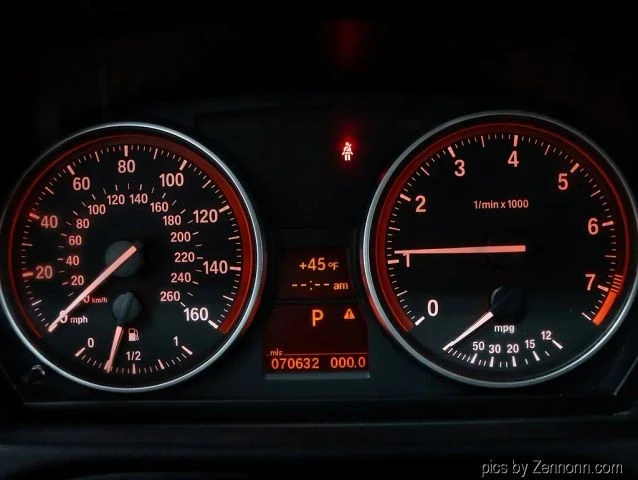 2011 BMW E90 3 Series Sedan - Image 17 of 21