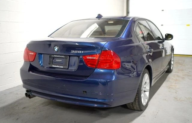 2011 BMW E90 3 Series Sedan - Image 8 of 21