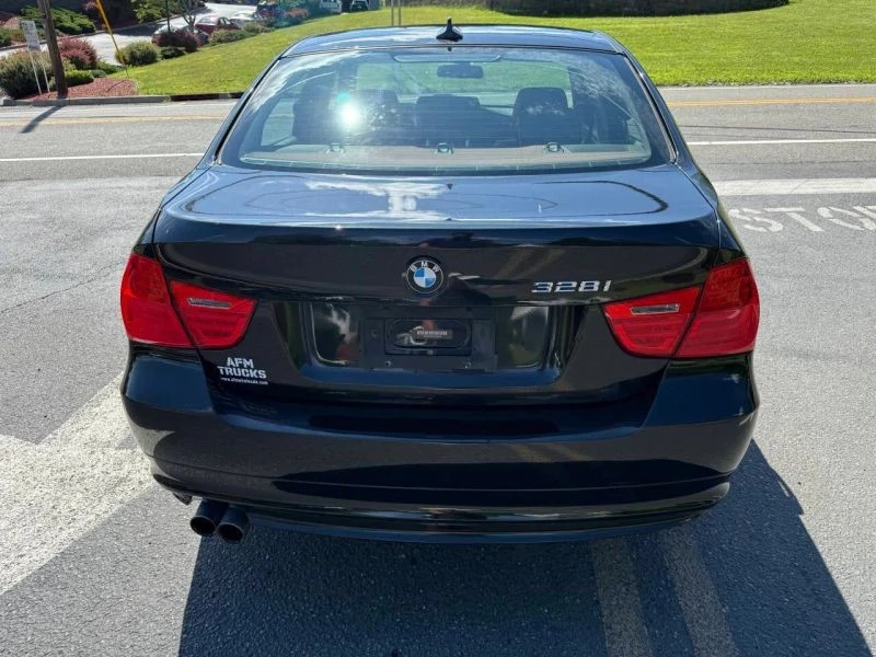 2011 BMW E90 3 Series Sedan - Image 5 of 12