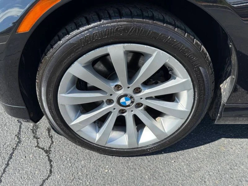 2011 BMW E90 3 Series Sedan - Image 10 of 12