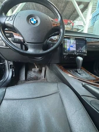 2011 BMW E90 3 Series Sedan - Image 11 of 19