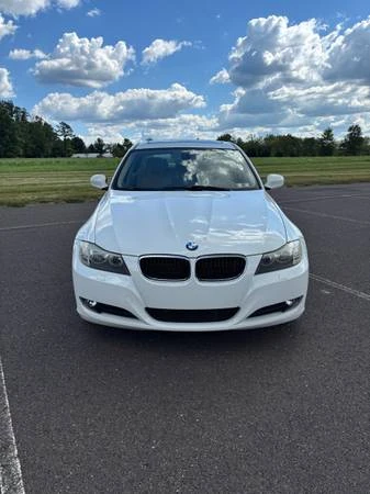 2011 BMW E90 3 Series Sedan - Image 2 of 8