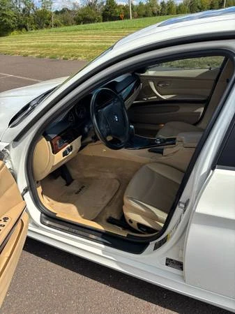 2011 BMW E90 3 Series Sedan - Image 5 of 8