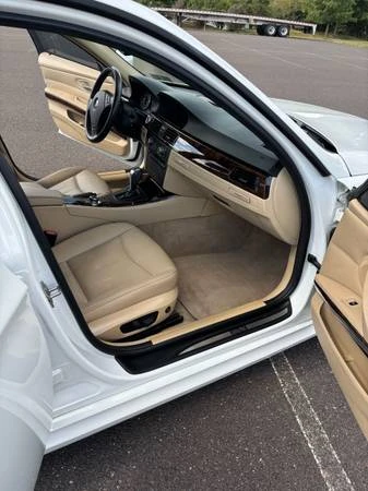 2011 BMW E90 3 Series Sedan - Image 7 of 8
